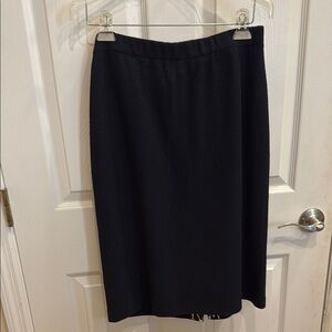 St. John Collection Black Midi Pencil Skirt